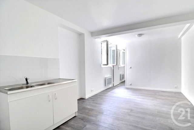 Appartement F2 à vendre - 2 pièces - 30.22 m2 - LES LILAS - 93 - ILE-DE-FRANCE - Century 21 Ricard Immobilier