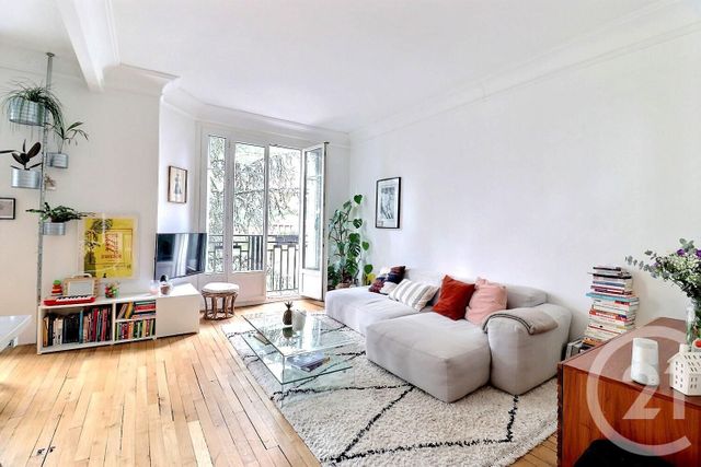Appartement F3 à vendre - 3 pièces - 63.0 m2 - PARIS - 75020 - ILE-DE-FRANCE - Century 21 Ricard Immobilier