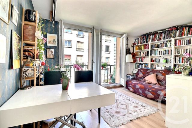 Appartement F3 à vendre - 3 pièces - 47.08 m2 - LES LILAS - 93 - ILE-DE-FRANCE - Century 21 Ricard Immobilier