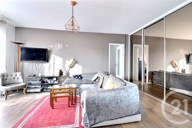 Appartement F3 à vendre - 3 pièces - 61.61 m2 - ROMAINVILLE - 93 - ILE-DE-FRANCE - Century 21 Ricard Immobilier