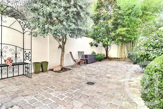 Appartement F3 à vendre - 3 pièces - 71.0 m2 - BAGNOLET - 93 - ILE-DE-FRANCE - Century 21 Ricard Immobilier