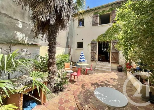 Afficher la photo en grand maison à vendre - 6 pièces - 208.0 m2 - BAGNOLET - 93 - ILE-DE-FRANCE - Century 21 Ricard Immobilier