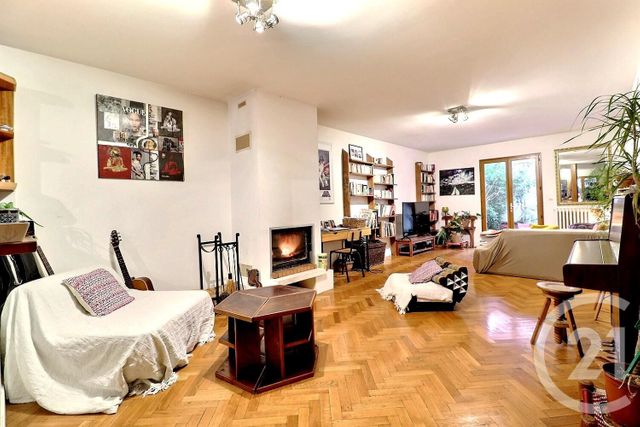 Afficher la photo en grand maison à vendre - 6 pièces - 208.0 m2 - BAGNOLET - 93 - ILE-DE-FRANCE - Century 21 Ricard Immobilier