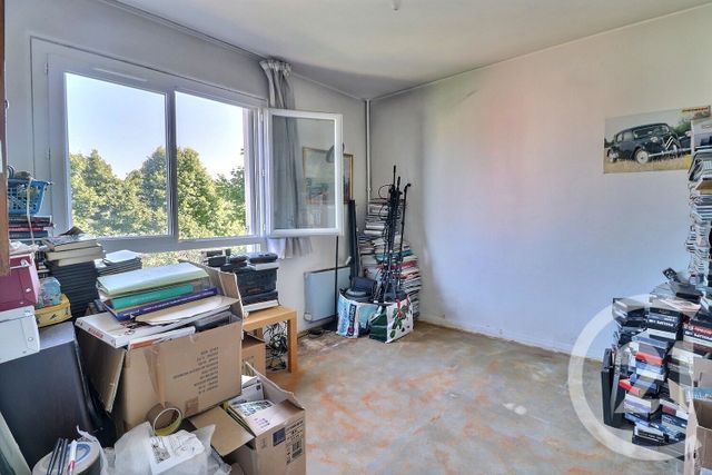 Afficher la photo en grand Appartement à vendre - 4 pièces - 87.74 m2 - BAGNOLET - 93 - ILE-DE-FRANCE - Century 21 Ricard Immobilier