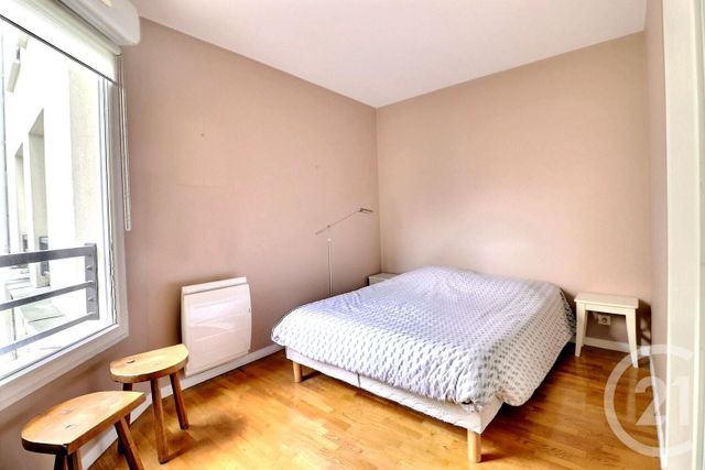 Appartement F4 à vendre - 5 pièces - 99.02 m2 - LES LILAS - 93 - ILE-DE-FRANCE - Century 21 Ricard Immobilier