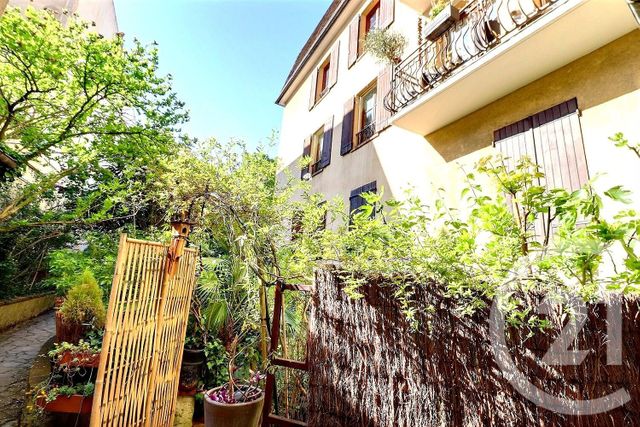 Appartement à vendre - 3 pièces - 68.9 m2 - LES LILAS - 93 - ILE-DE-FRANCE - Century 21 Ricard Immobilier