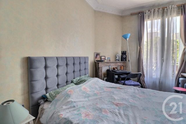 Appartement à vendre - 2 pièces - 42.0 m2 - BAGNOLET - 93 - ILE-DE-FRANCE - Century 21 Ricard Immobilier