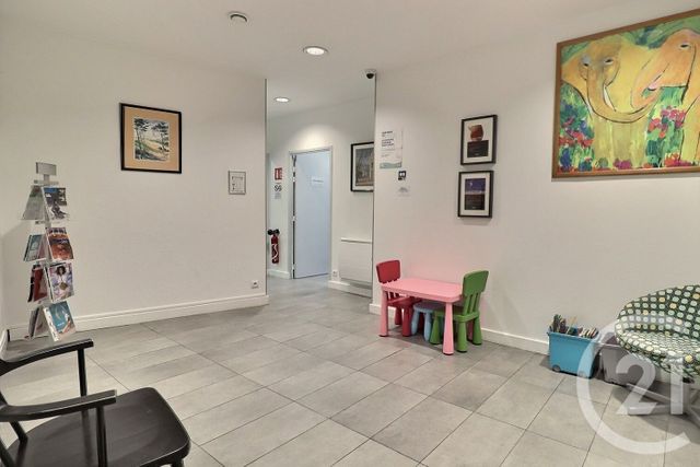 Appartement à vendre - 6 pièces - 122.0 m2 - LES LILAS - 93 - ILE-DE-FRANCE - Century 21 Ricard Immobilier