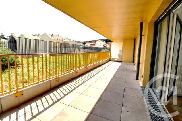 Afficher la photo en grand Appartement F3 à vendre - 3 pièces - 60.0 m2 - ROMAINVILLE - 93 - ILE-DE-FRANCE - Century 21 Ricard Immobilier