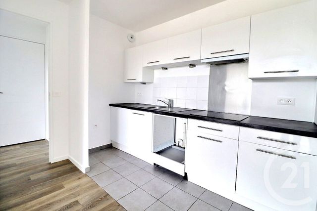 Afficher la photo en grand Appartement F3 à vendre - 3 pièces - 60.0 m2 - ROMAINVILLE - 93 - ILE-DE-FRANCE - Century 21 Ricard Immobilier