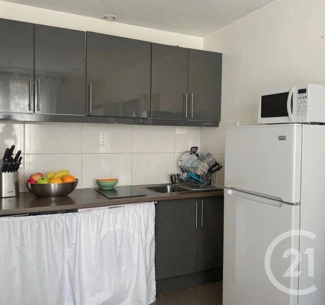 Appartement à vendre - 2 pièces - 23.0 m2 - BAGNOLET - 93 - ILE-DE-FRANCE - Century 21 Ricard Immobilier