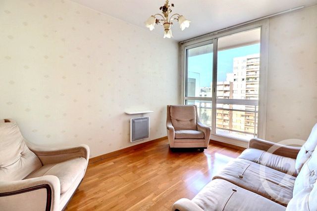 Appartement F4 à vendre - 4 pièces - 85.61 m2 - LES LILAS - 93 - ILE-DE-FRANCE - Century 21 Ricard Immobilier
