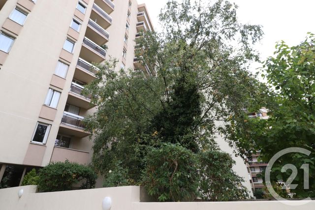Appartement F4 à vendre - 4 pièces - 85.61 m2 - LES LILAS - 93 - ILE-DE-FRANCE - Century 21 Ricard Immobilier