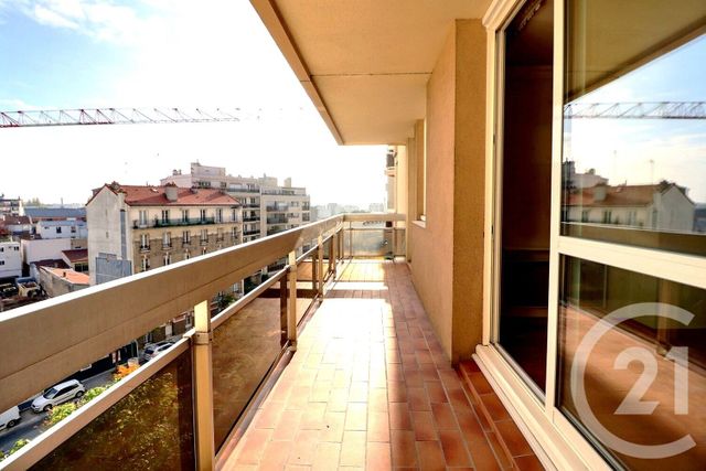 Appartement F4 à vendre - 4 pièces - 85.61 m2 - LES LILAS - 93 - ILE-DE-FRANCE - Century 21 Ricard Immobilier