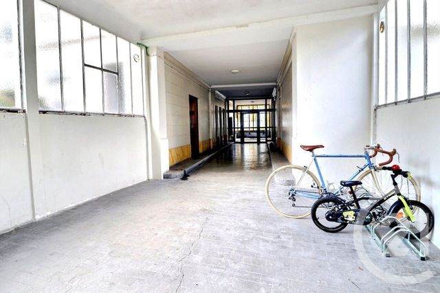 Appartement à vendre - 5 pièces - 98.41 m2 - LES LILAS - 93 - ILE-DE-FRANCE - Century 21 Ricard Immobilier