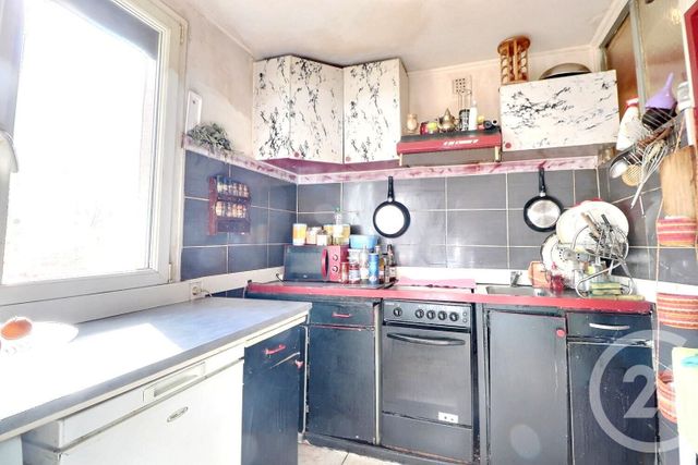 Appartement F4 à vendre - 4 pièces - 62.0 m2 - PANTIN - 93 - ILE-DE-FRANCE - Century 21 Ricard Immobilier