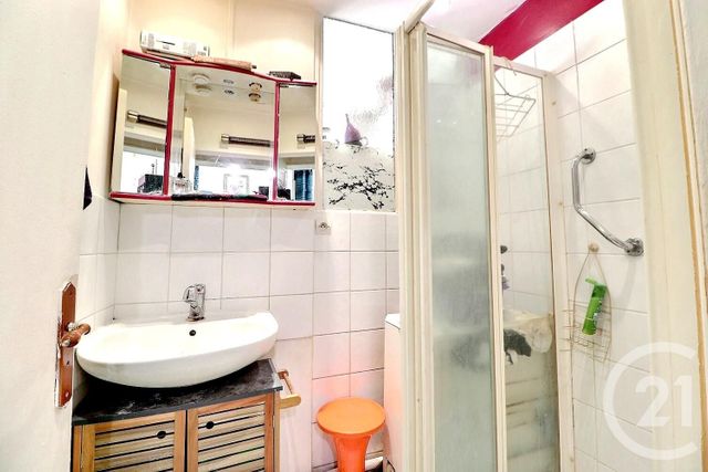 Appartement F4 à vendre - 4 pièces - 62.0 m2 - PANTIN - 93 - ILE-DE-FRANCE - Century 21 Ricard Immobilier