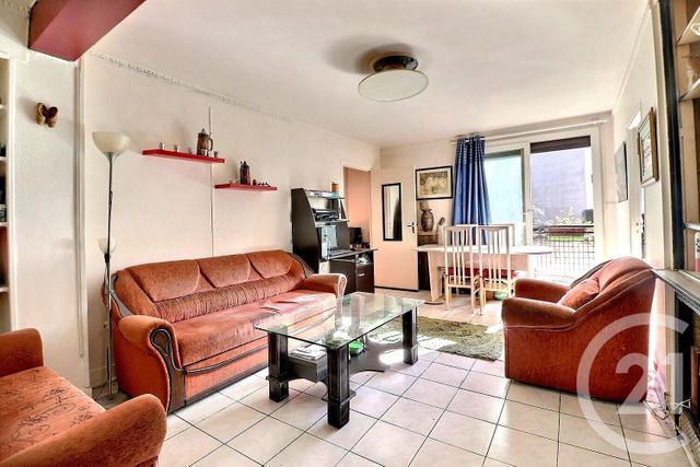 Appartement F4 à vendre - 4 pièces - 62.0 m2 - PANTIN - 93 - ILE-DE-FRANCE - Century 21 Ricard Immobilier
