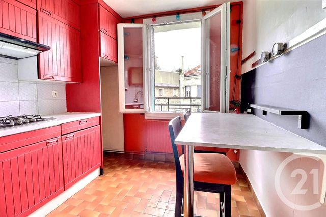 Appartement F4 à vendre - 4 pièces - 62.0 m2 - LES LILAS - 93 - ILE-DE-FRANCE - Century 21 Ricard Immobilier