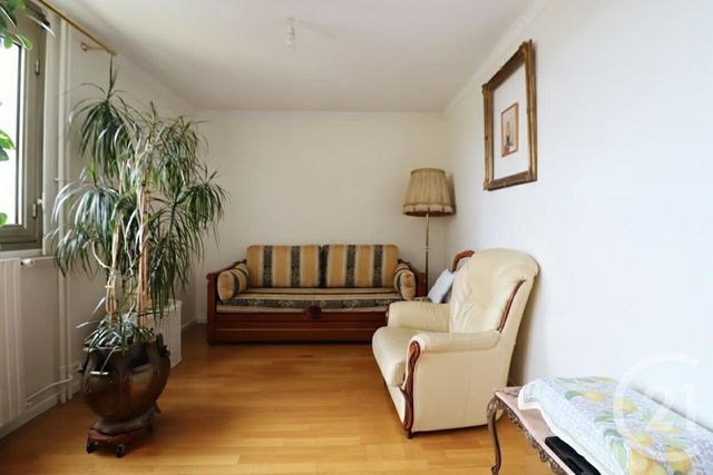 Appartement à vendre - 4 pièces - 80.0 m2 - LES LILAS - 93 - ILE-DE-FRANCE - Century 21 Ricard Immobilier