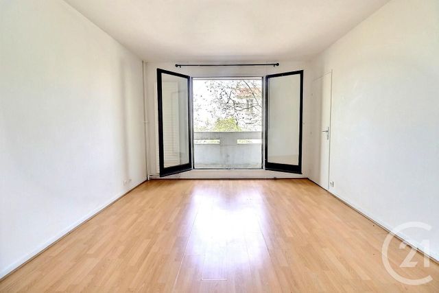 Appartement F1 à vendre - 1 pièce - 25.0 m2 - LES LILAS - 93 - ILE-DE-FRANCE - Century 21 Ricard Immobilier