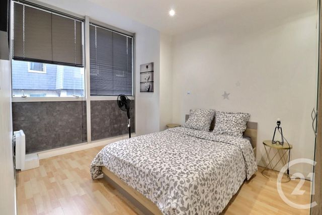 Appartement à vendre - 3 pièces - 60.0 m2 - LES LILAS - 93 - ILE-DE-FRANCE - Century 21 Ricard Immobilier