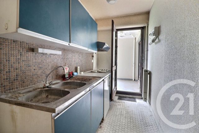 Appartement F2 à vendre - 2 pièces - 42.0 m2 - PARIS - 75020 - ILE-DE-FRANCE - Century 21 Ricard Immobilier