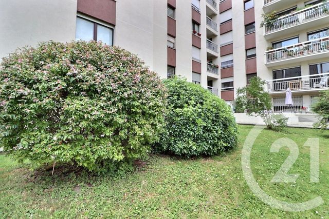 Appartement F2 à vendre - 2 pièces - 42.0 m2 - PARIS - 75020 - ILE-DE-FRANCE - Century 21 Ricard Immobilier