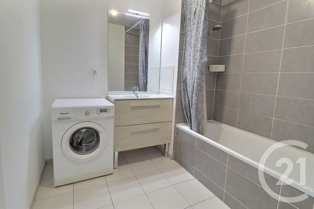 Appartement à vendre - 4 pièces - 89.51 m2 - BAGNOLET - 93 - ILE-DE-FRANCE - Century 21 Ricard Immobilier