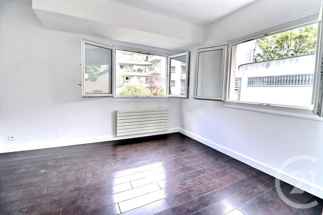 Appartement à vendre - 5 pièces - 125.0 m2 - LES LILAS - 93 - ILE-DE-FRANCE - Century 21 Ricard Immobilier
