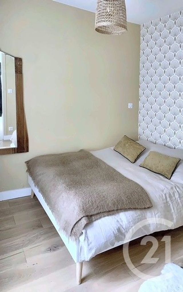 Appartement à vendre - 3 pièces - 48.0 m2 - LES LILAS - 93 - ILE-DE-FRANCE - Century 21 Ricard Immobilier