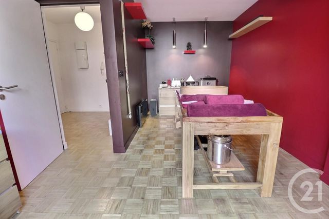 Appartement à vendre - 2 pièces - 33.05 m2 - LES LILAS - 93 - ILE-DE-FRANCE - Century 21 Ricard Immobilier