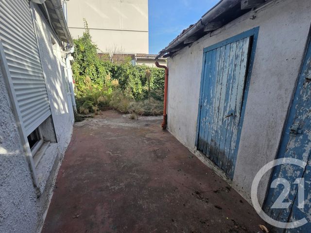 Appartement à vendre - 4 pièces - 92.0 m2 - BAGNOLET - 93 - ILE-DE-FRANCE - Century 21 Ricard Immobilier