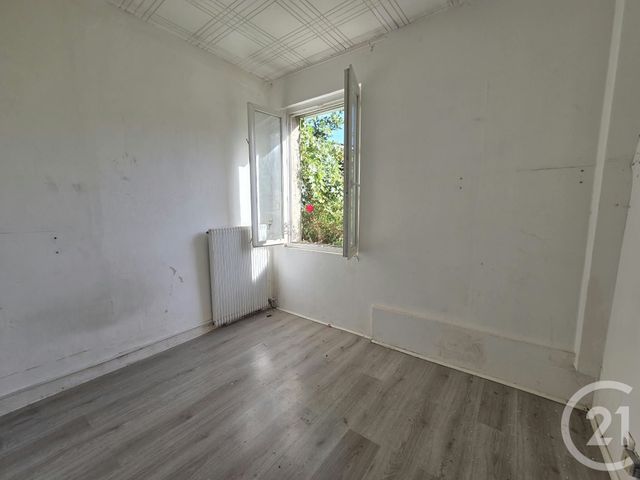 Appartement à vendre - 4 pièces - 92.0 m2 - BAGNOLET - 93 - ILE-DE-FRANCE - Century 21 Ricard Immobilier