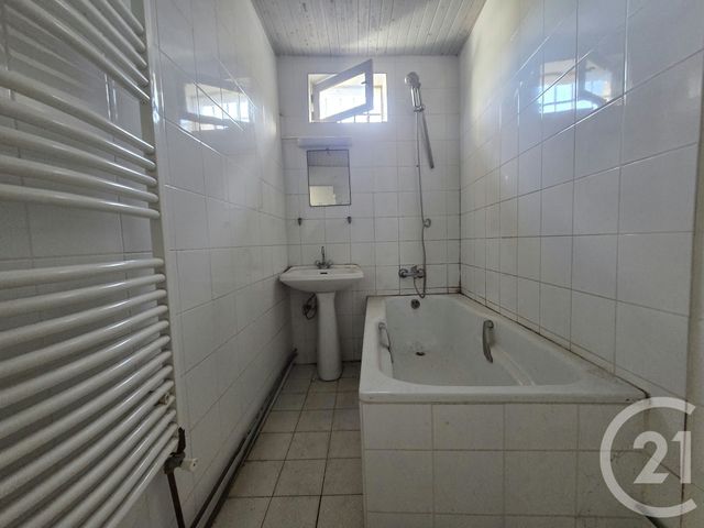 Appartement à vendre - 4 pièces - 92.0 m2 - BAGNOLET - 93 - ILE-DE-FRANCE - Century 21 Ricard Immobilier